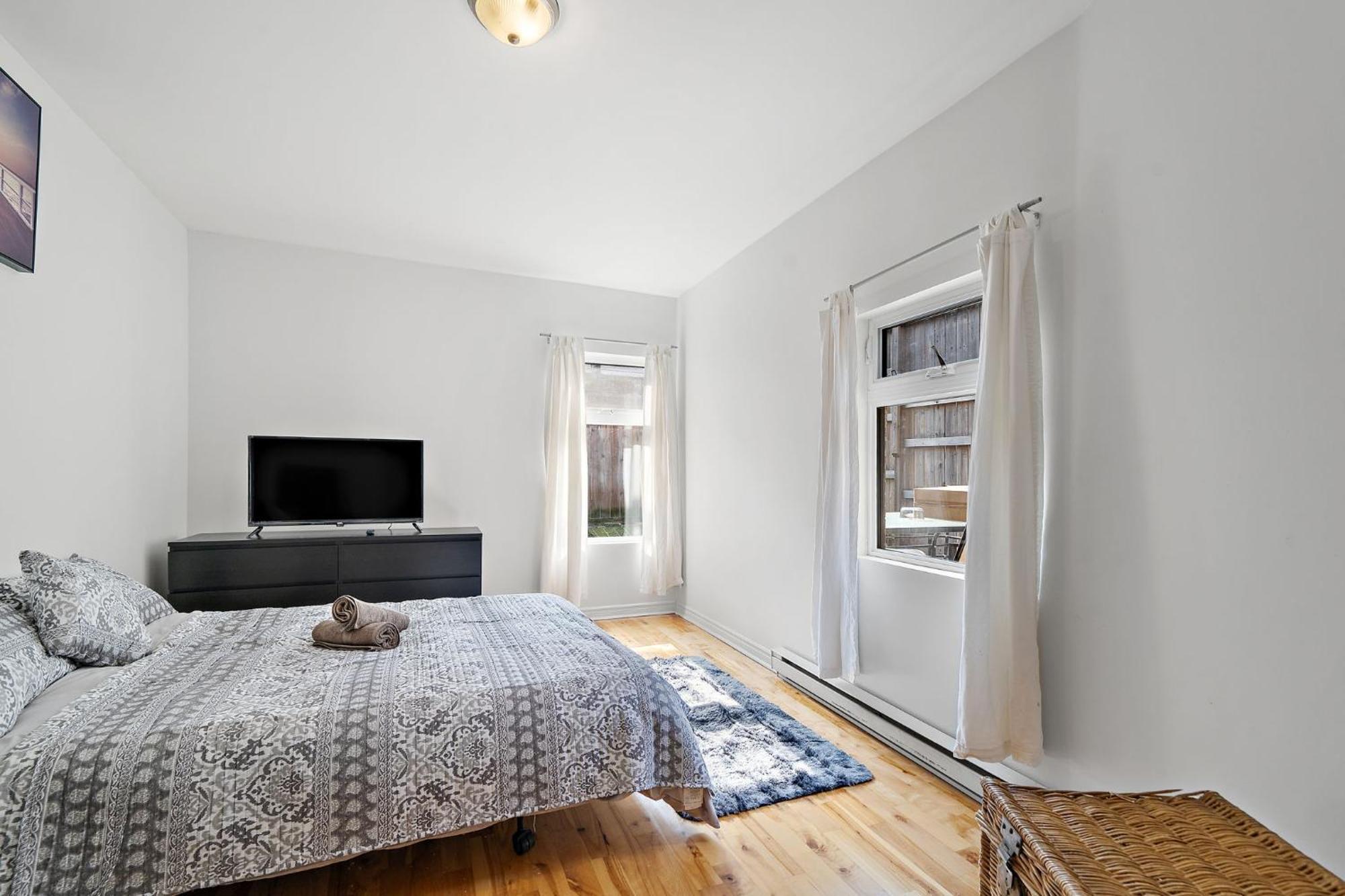 Duplex For Group Stay_mont-royal Сasa de vacaciones Montreal